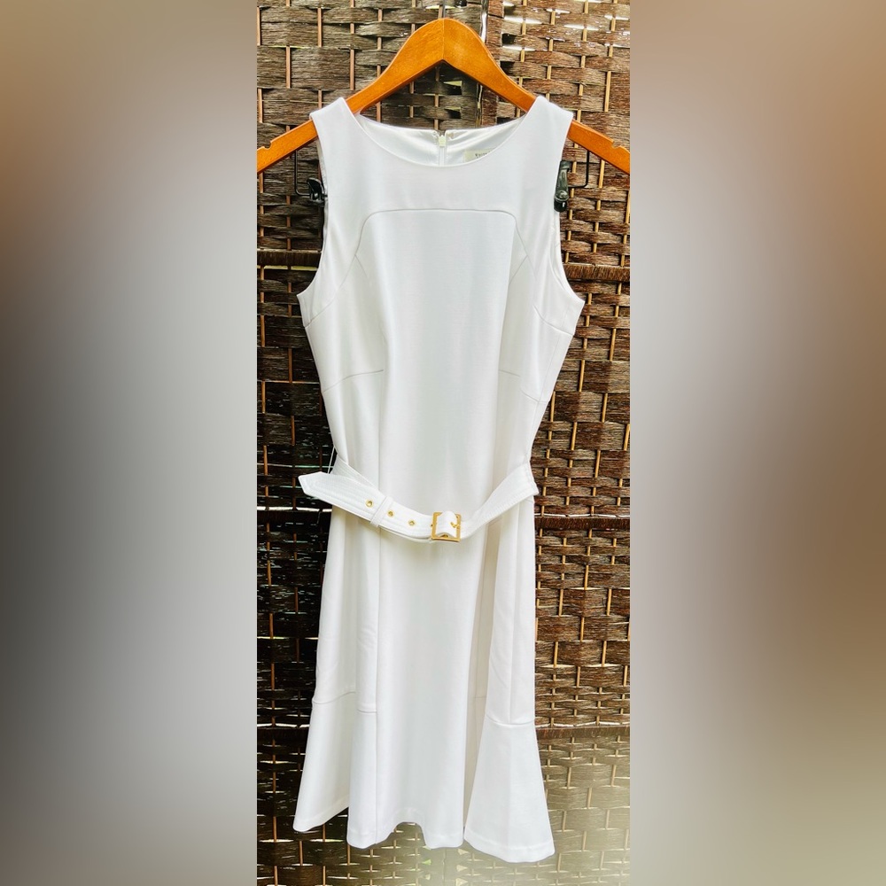 NEW WHITE HOUSE / BLACK MARKET white dress size 2